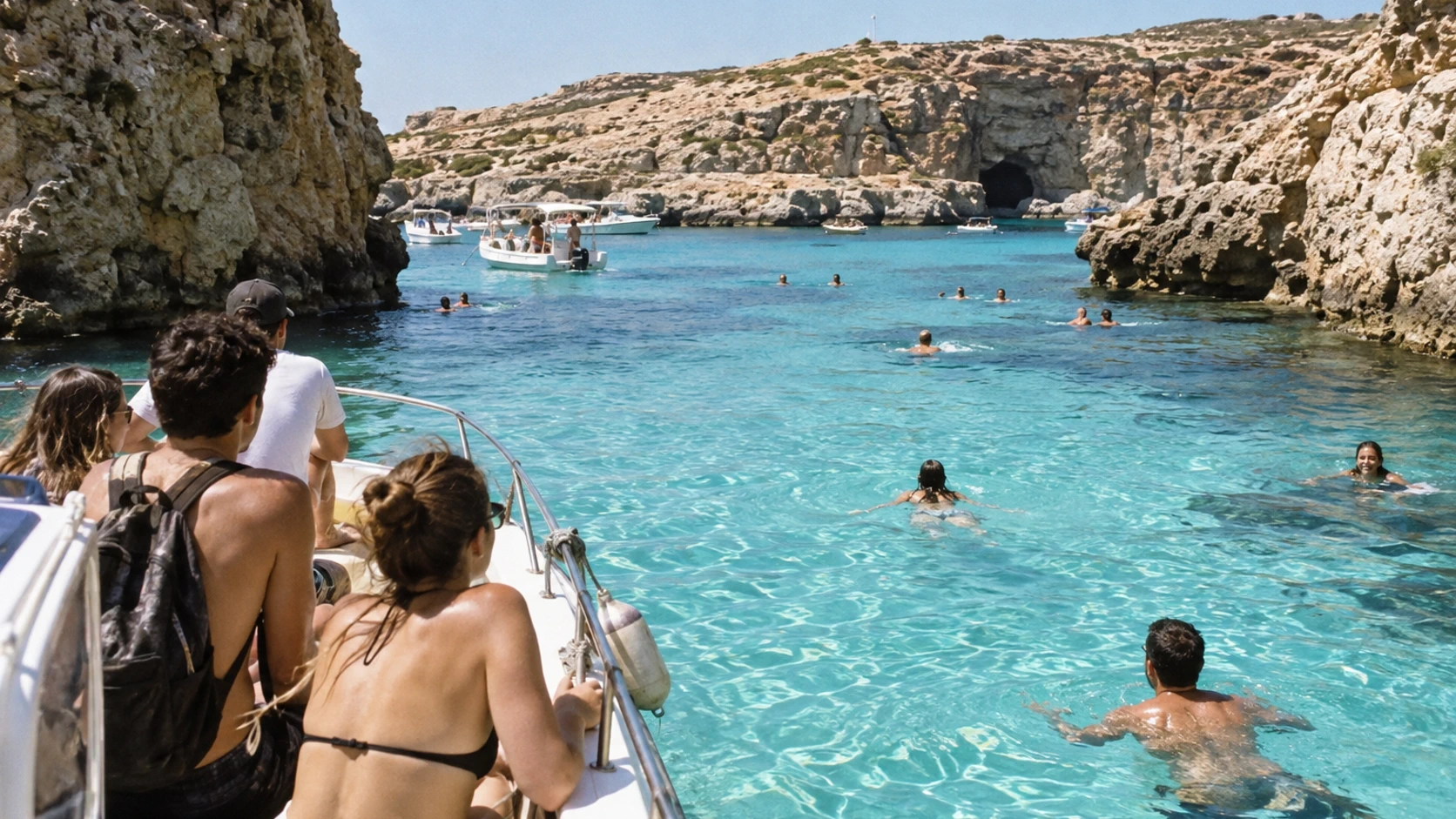 Blue lagoon malte : conseils pour une journée à Comino ☀️