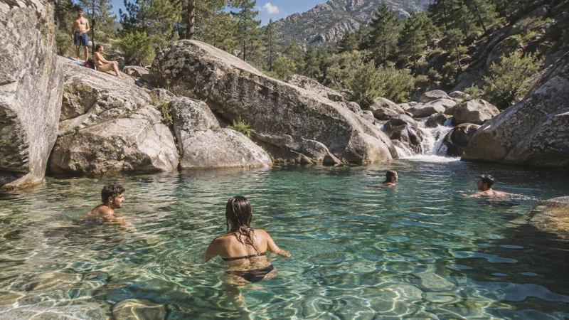La Piscine Naturelle de Cavu : Un véritable paradis en Corse