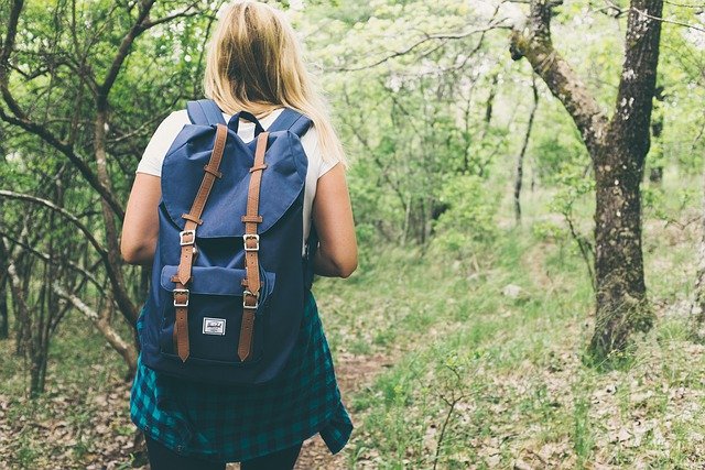 Comment bien préparer son sac de randonnée ?