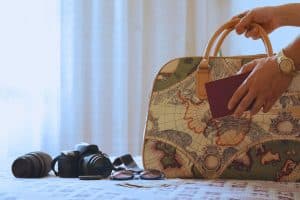 Les accessoires indispensables à emmener pour réussir votre prochain voyage