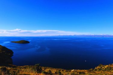 Le mystère des profondeurs : à la découverte du lac le plus profond du monde