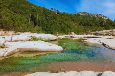 La Piscine Naturelle de Cavu : Un véritable paradis en Corse